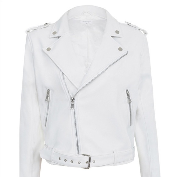 'Mistress Rocks ‘ENAMOURED'
White Vegan Leather Biker Jacket - Picture 4 of 5
